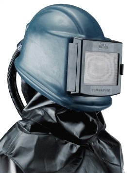 Honeywell Commander Sandblæserhjelm glasfiber / polyester, med Bisonyl slag, komplet med bælte og reduktionsventil, slange til hjelm samt regulator A1
