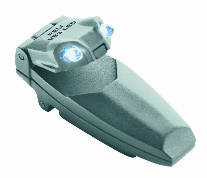PELI&trade; 2220 VBIII ZONE 1 LED lygte med clips til montering brændtid op til 100 timer. UL ATEX, IPX4