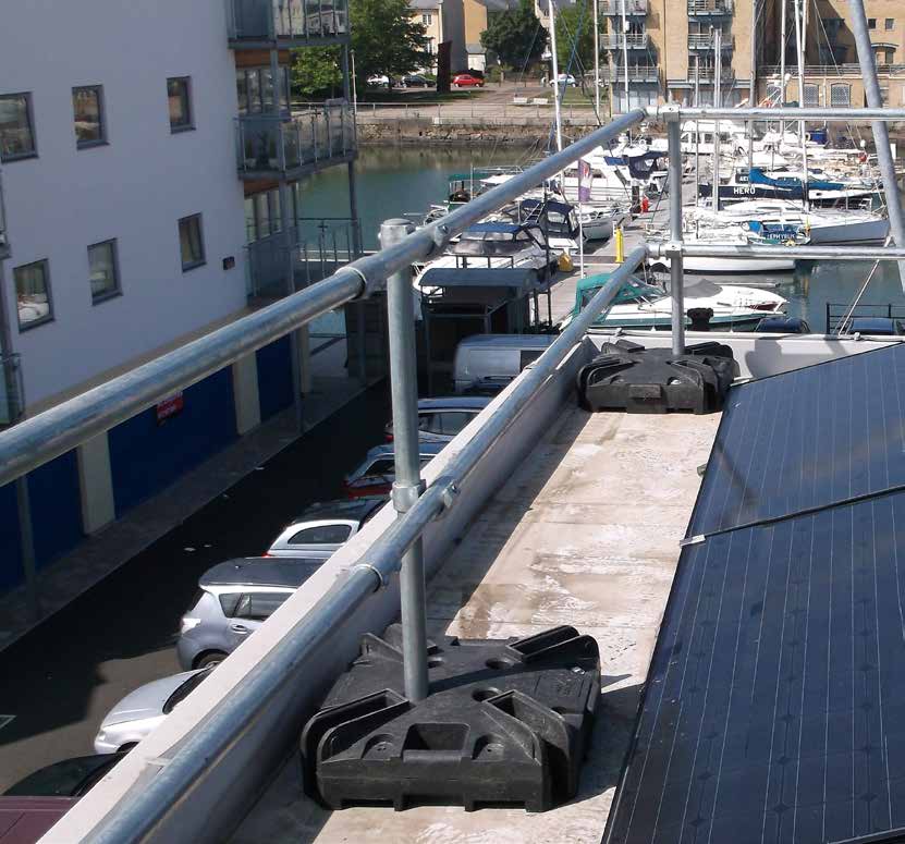 Mobilt tagkant rækværk, Fritstående tagkantssikring uden kontravægte, Kee Guard Premium