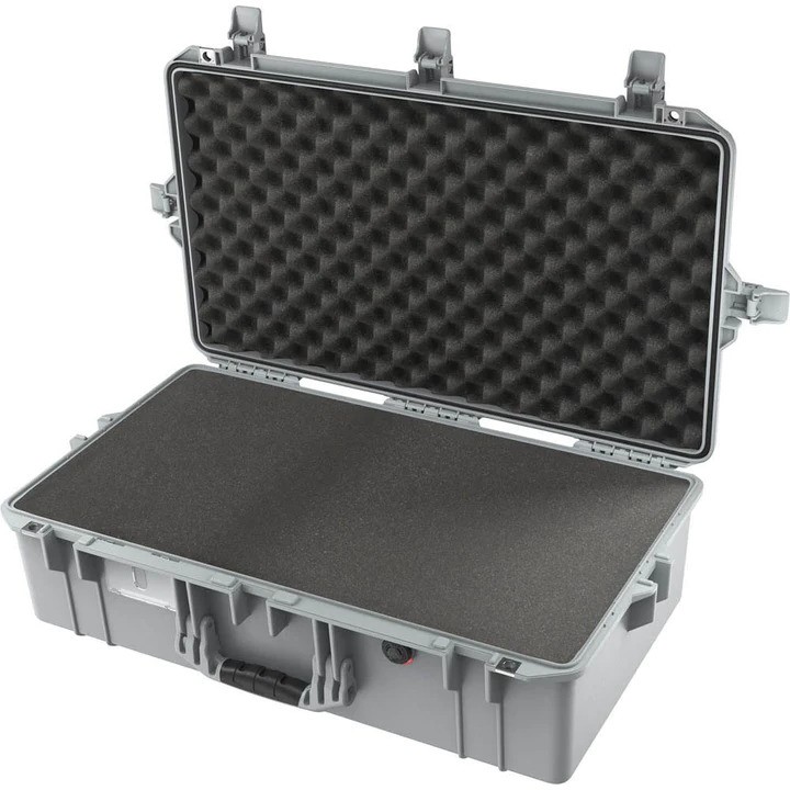 PELI&trade; 1605 Air Case med plukskum Sølv
