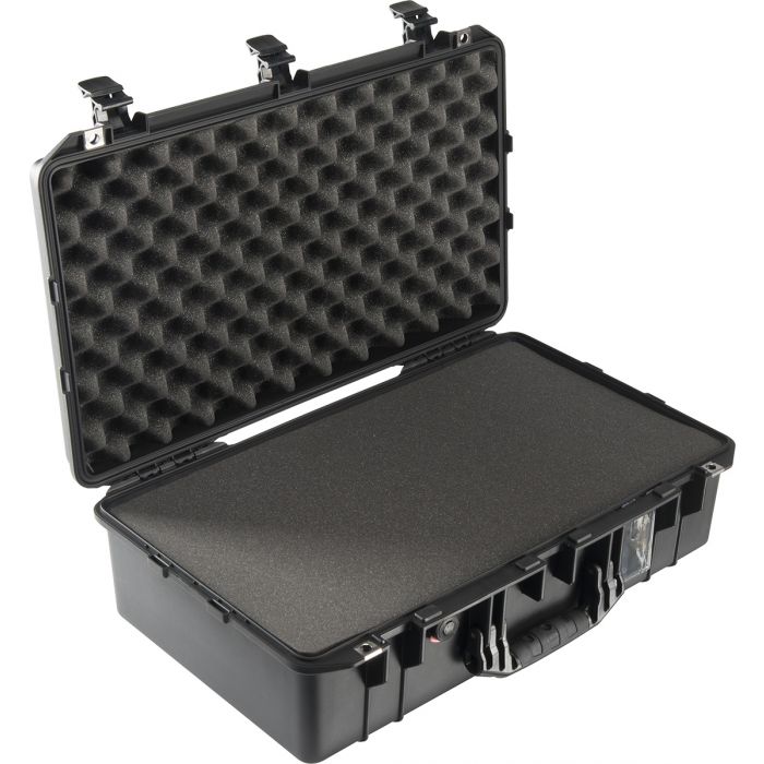 PELI&trade; 1555 Air case med plukskum (584x324x191mm) Sort