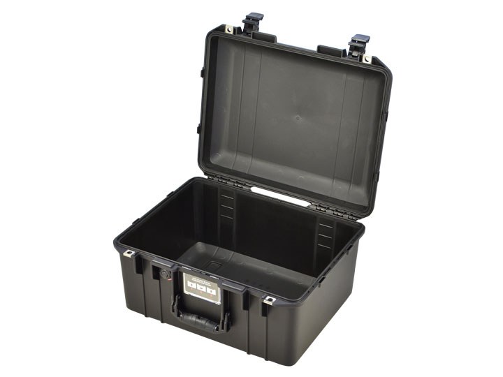 PELI 1557 Air Case, Tom (440x330x248mm) Sort