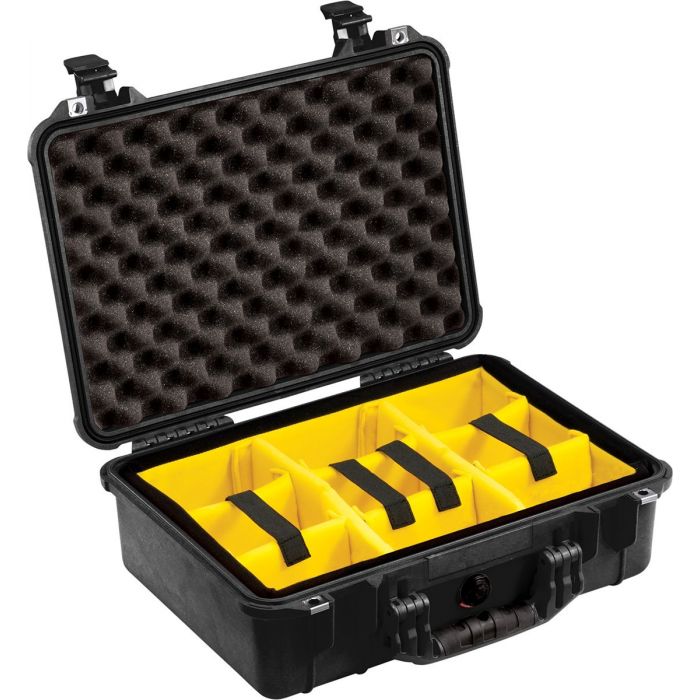 PELI 1520 Case med skillerumsæt (454x324x171mm)