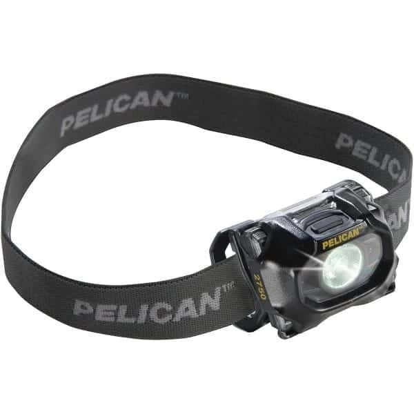 PELI 2750 Headlamp har to lysstyrker med henholdsvis 40 og 12 brændtimer. Pandelygten vejer bare 60 gram og drives af 3 AAA batterier.